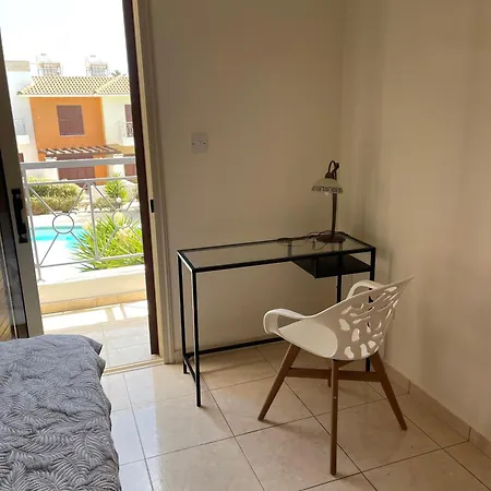 Cosy House With Pool, Pafos,tombs Of Kings * Πάφος